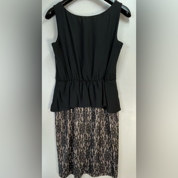 ENFOCUS STUDIO | Black and Cream Lace Dress | Size 6 - Picture 4 of 8